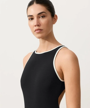 Купальник халтер с контрастной окантовкой- Заказать в России