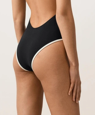 Купальник халтер с контрастной окантовкой- Заказать в России