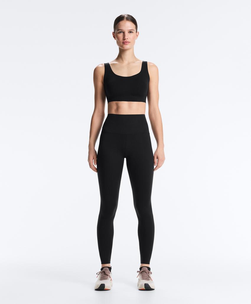 Черный купальник oysho