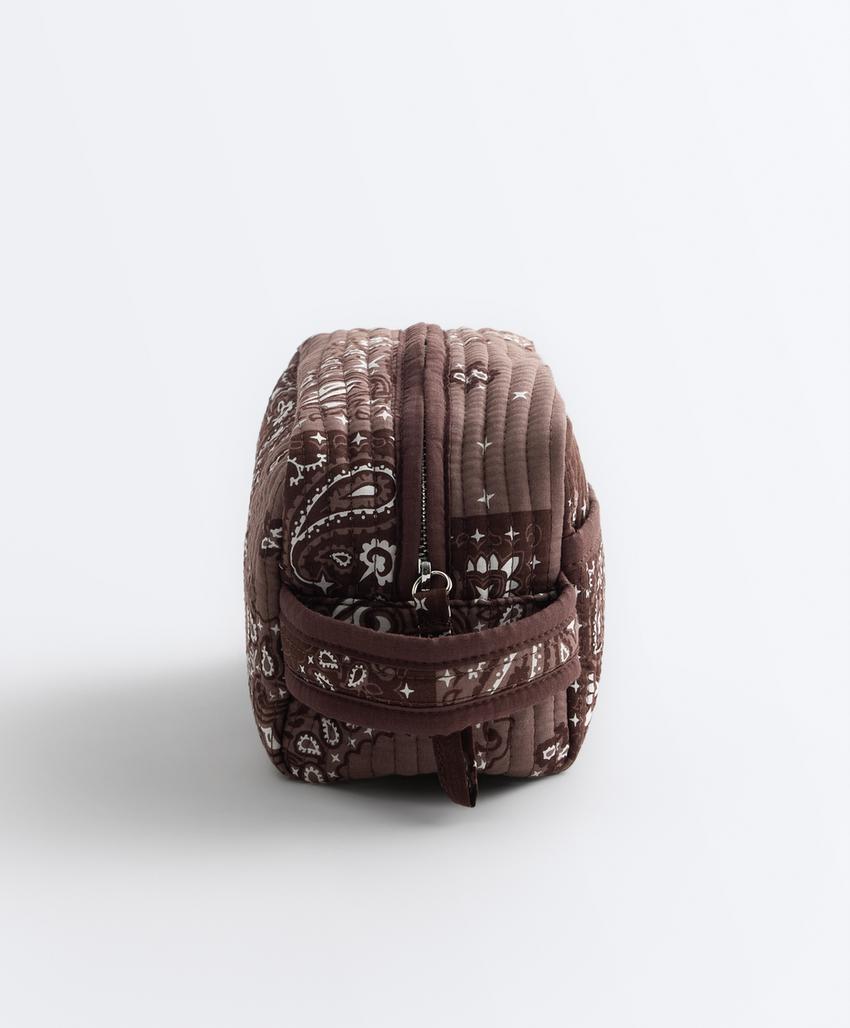 Стеганая косметичка с принтом