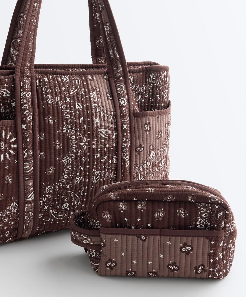 Стеганая косметичка с принтом