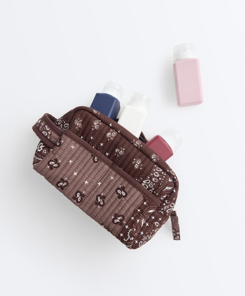 Стеганая косметичка с принтом