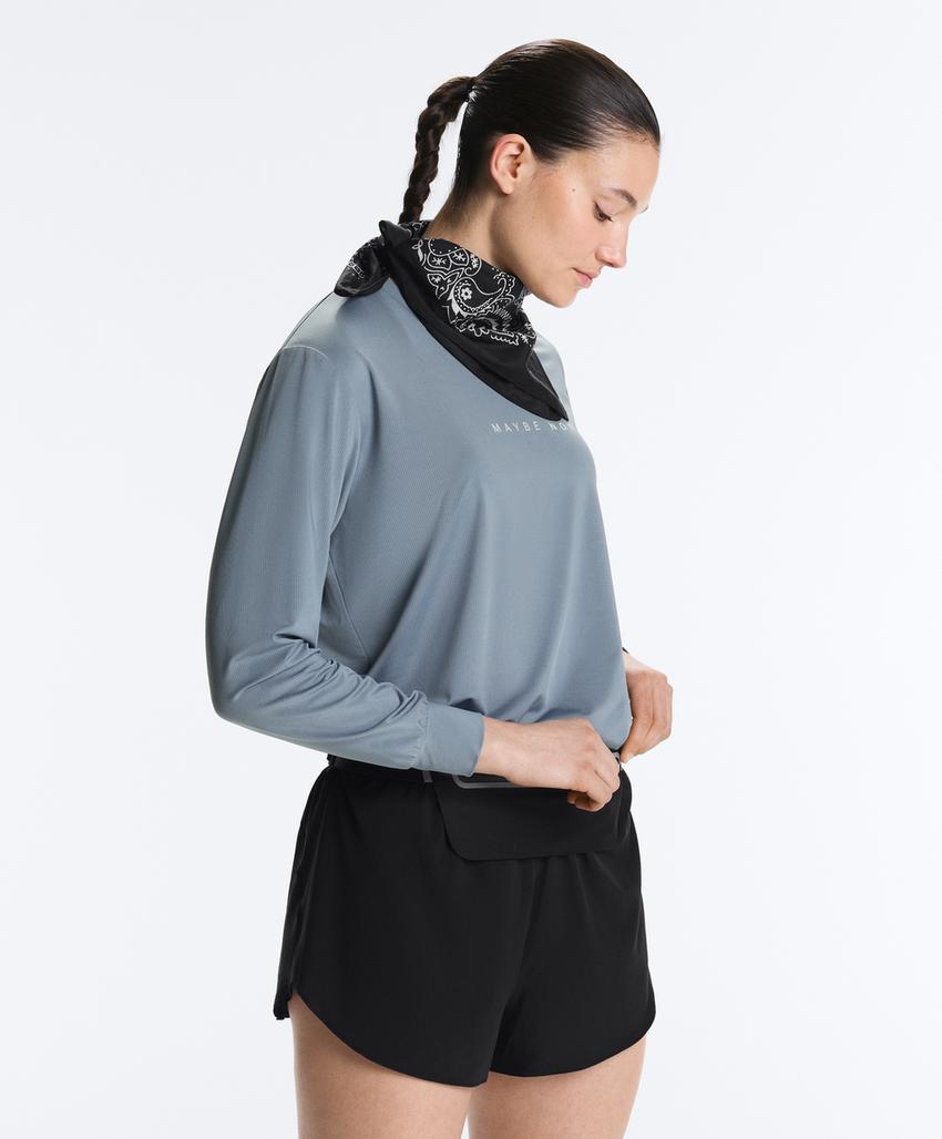 Лонгслив из высокотехнологичной ткани с надписью