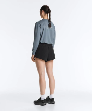 Лонгслив из высокотехнологичной ткани с надписью- Заказать в России