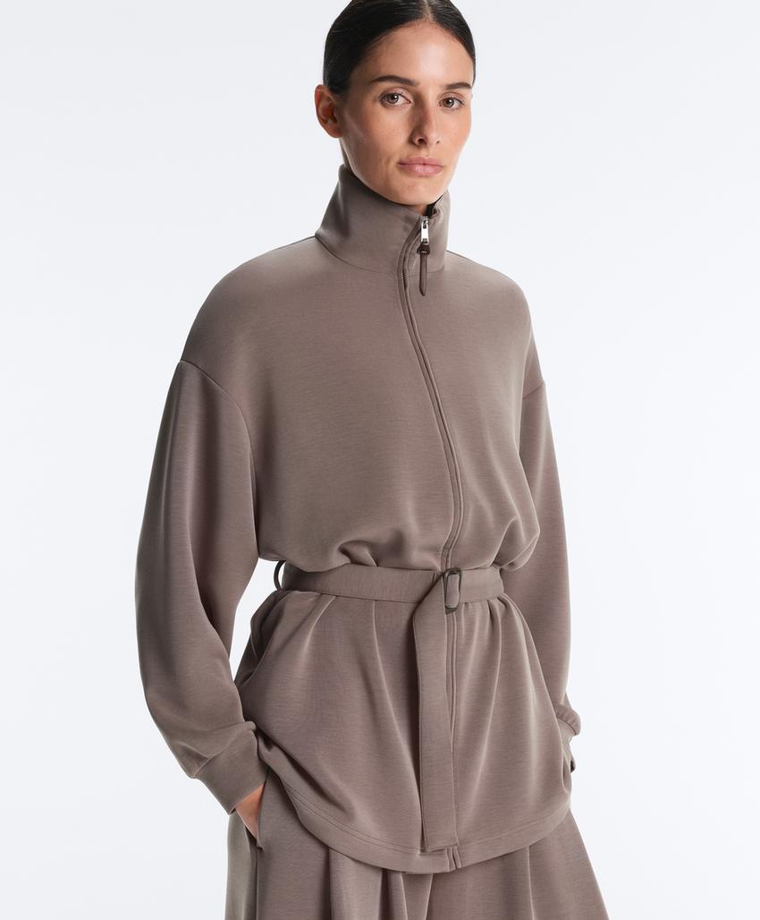 Длинная куртка-корсет с поясом из мягкой ткани с модалом