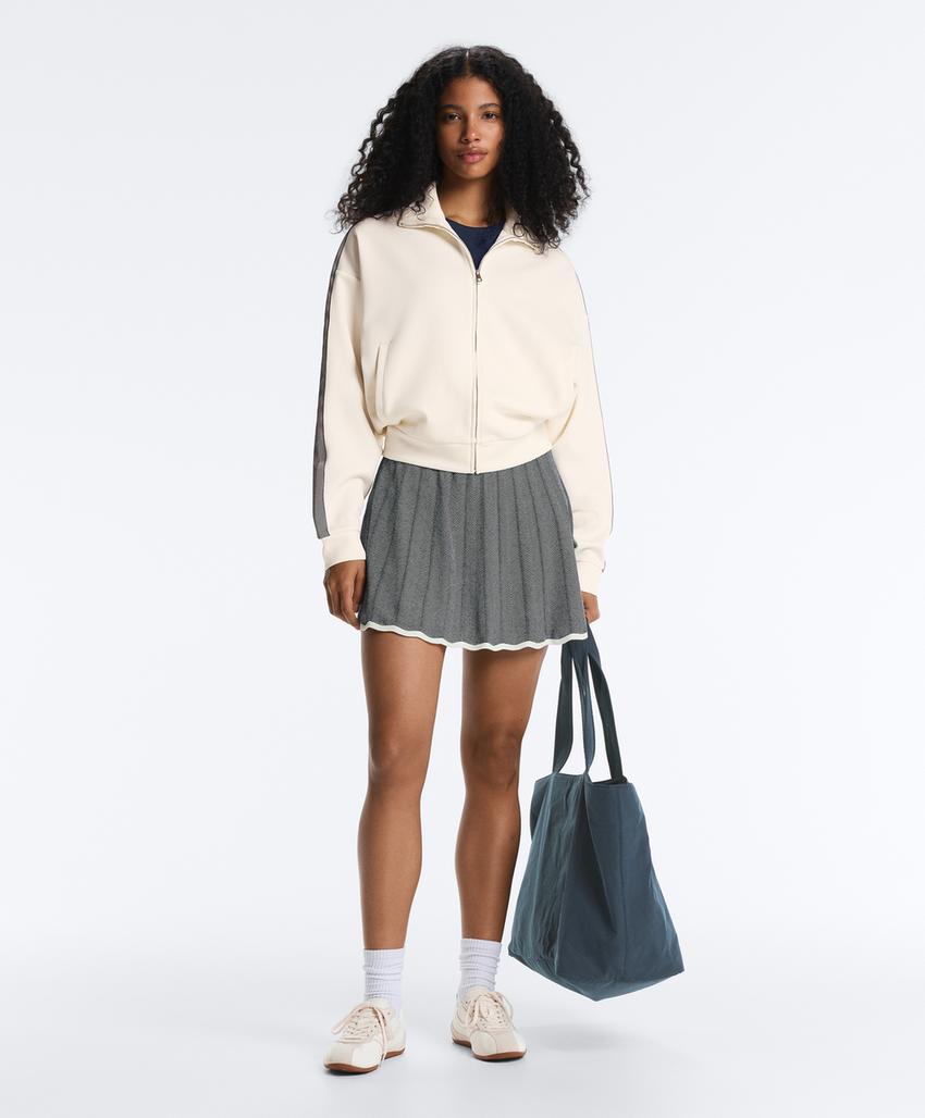 Куртка из пике с хлопком и боковой тесьмой в елочку