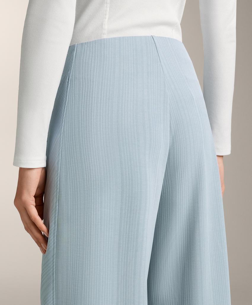 Брюки с асимметричными полосками из модала