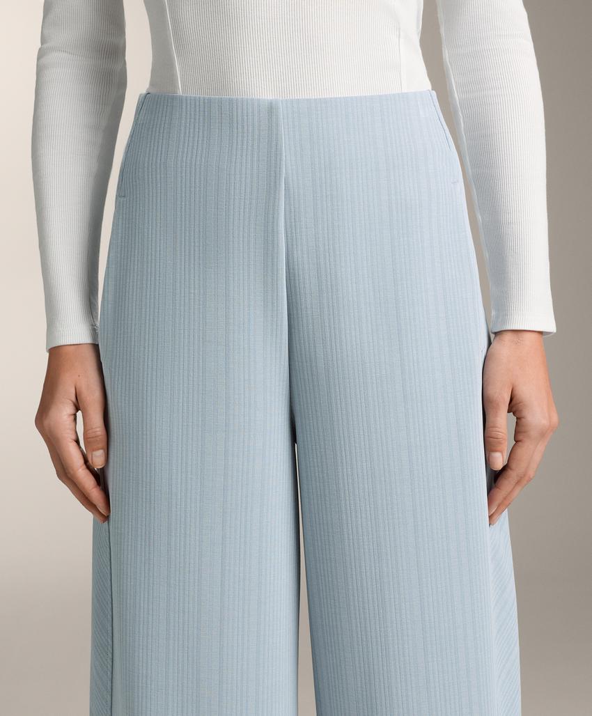 Брюки с асимметричными полосками из модала