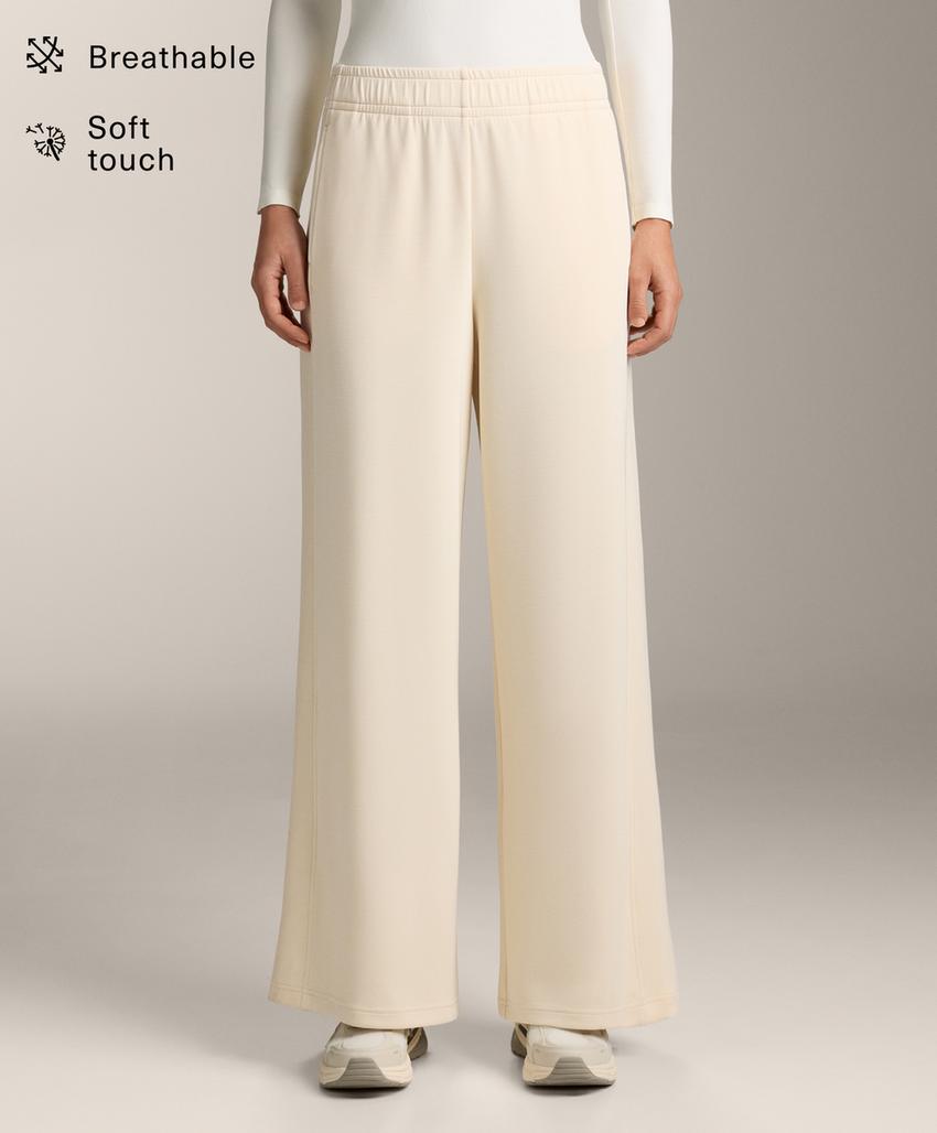 Прямые брюки в рубчик с модалом и мягкой на ощупь тканью