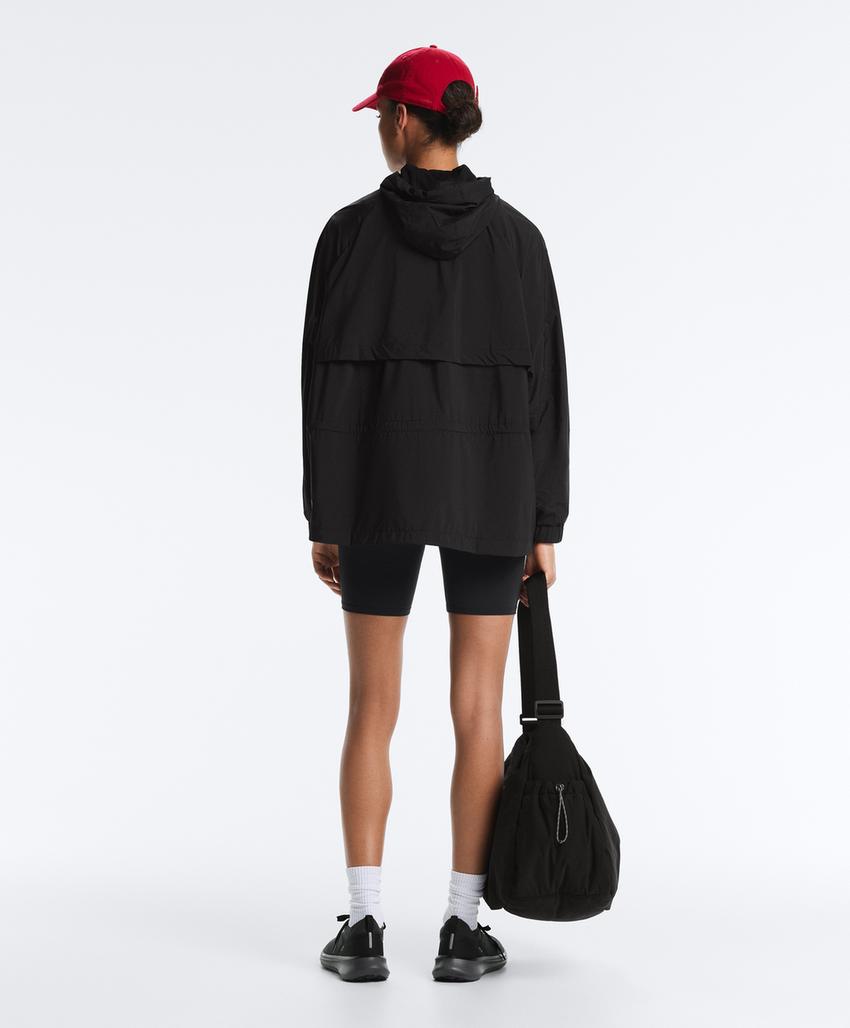 Куртка из водоотталкивающей ткани