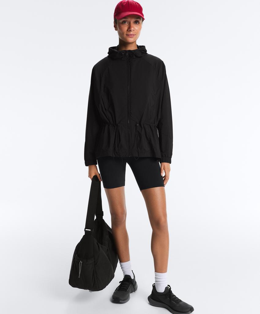 Куртка из водоотталкивающей ткани