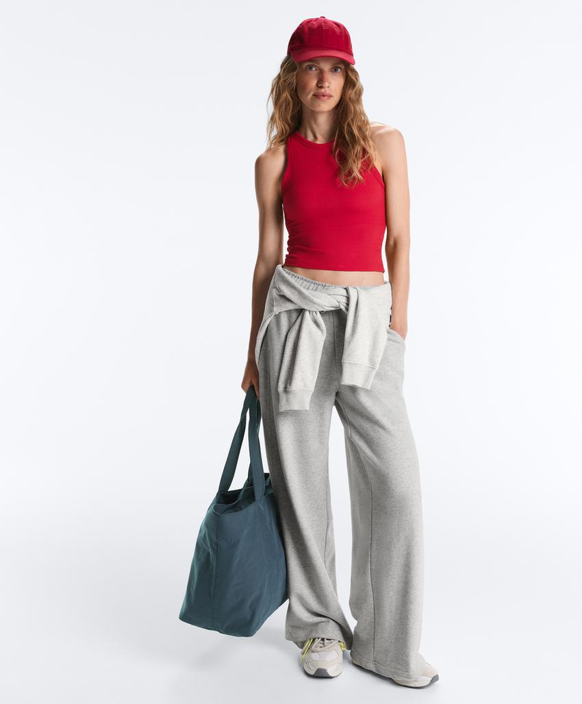 Удлиненная майка в рубчик из смесового модала