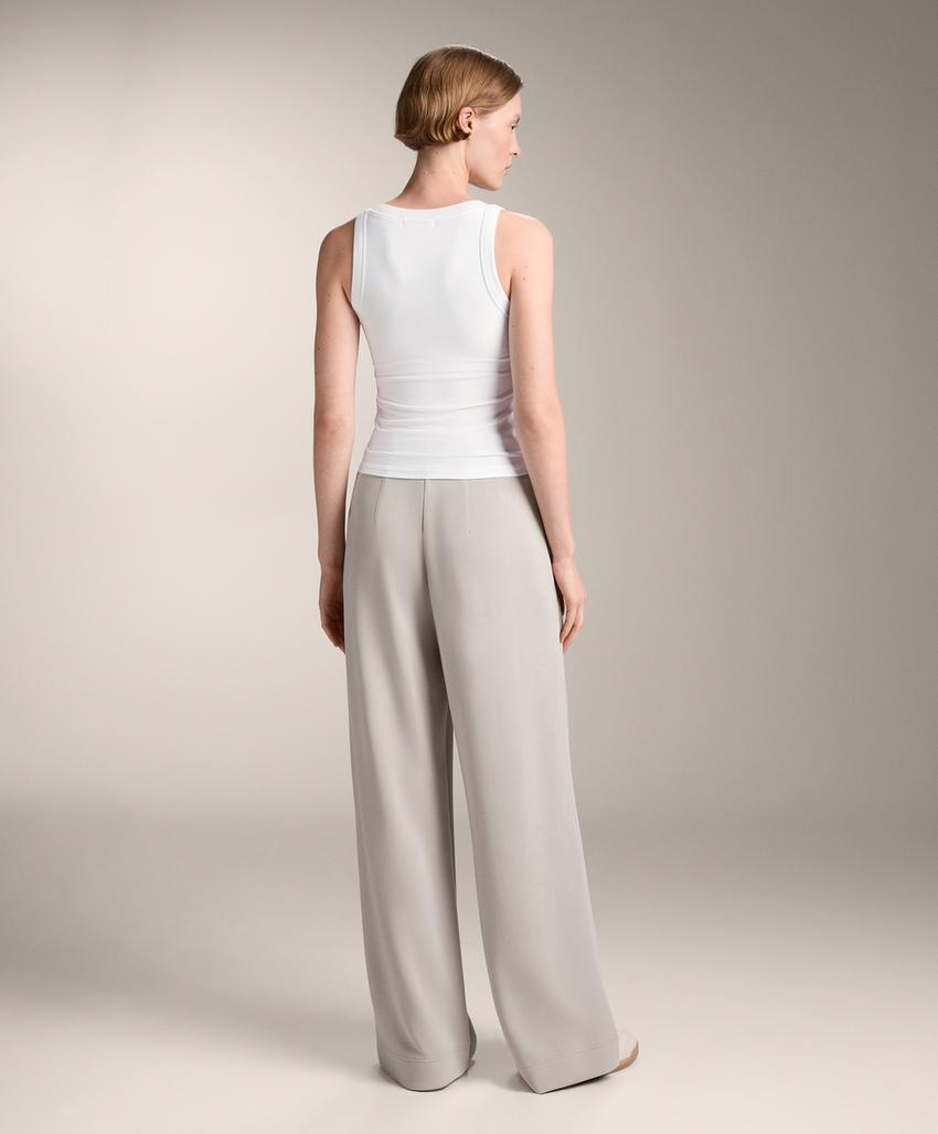 Топ на бретелях из ребристой модальной смеси