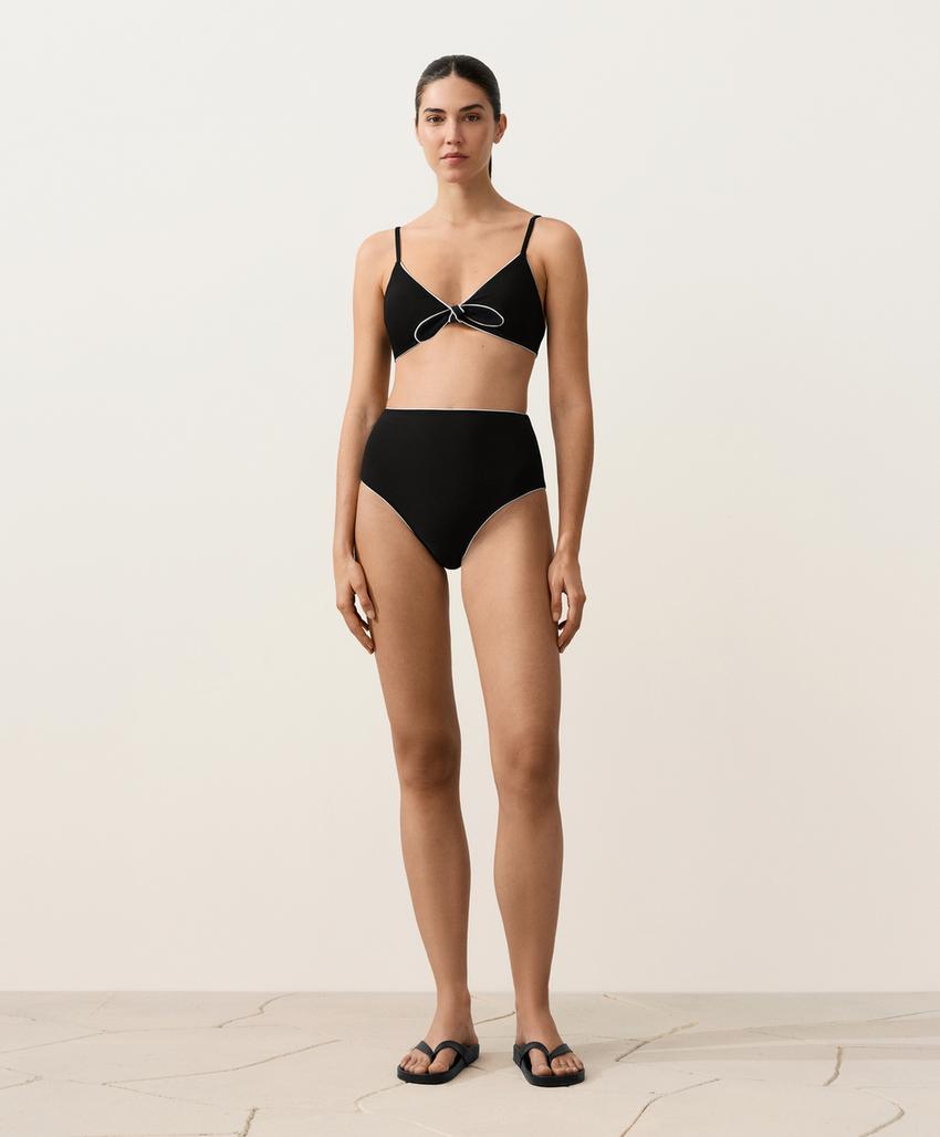 Классические высокие плавки бикини с Piping