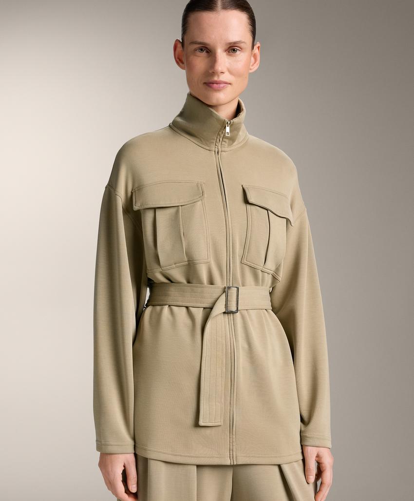 Длинная куртка с поясом из мягкой ткани с модалом