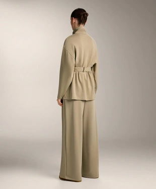 Длинная куртка с поясом из мягкой ткани с модалом- Заказать в России