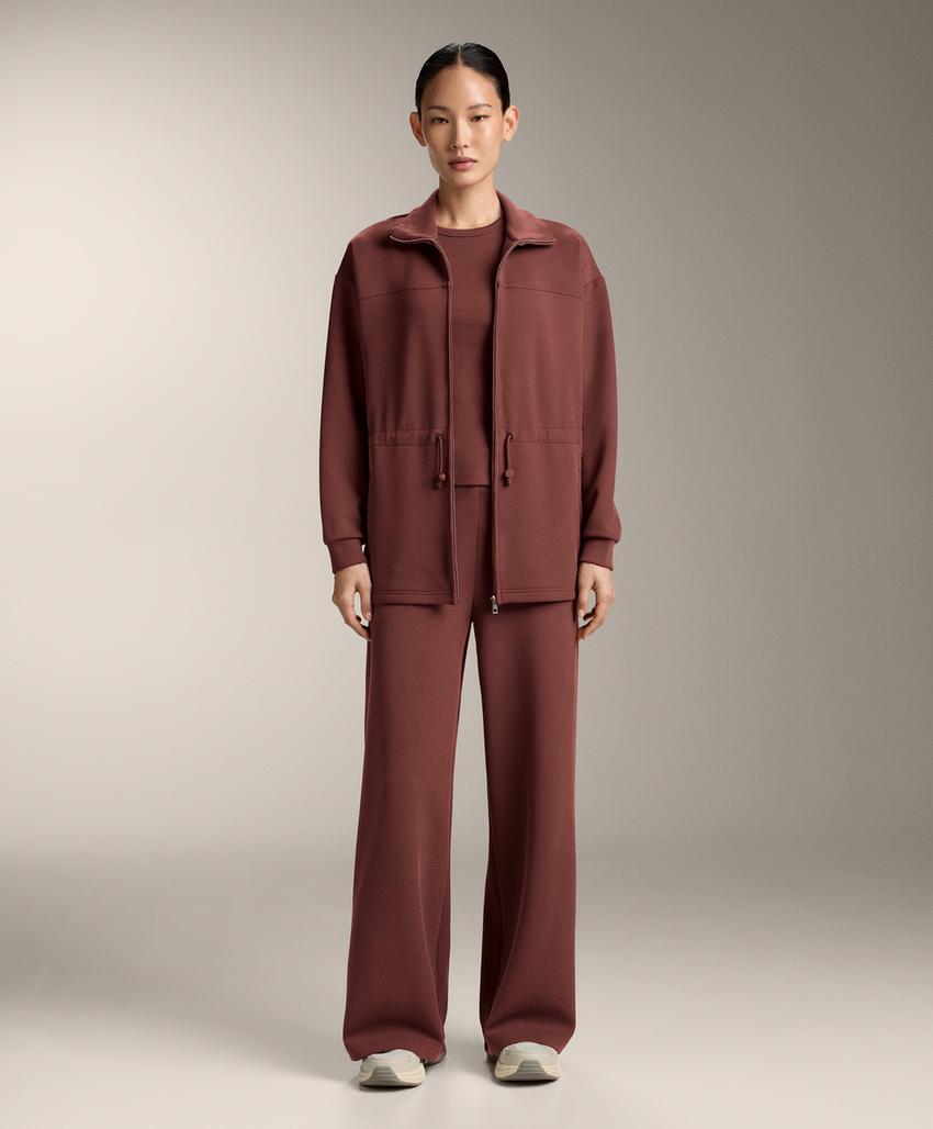 Длинная куртка с регулируемой талией