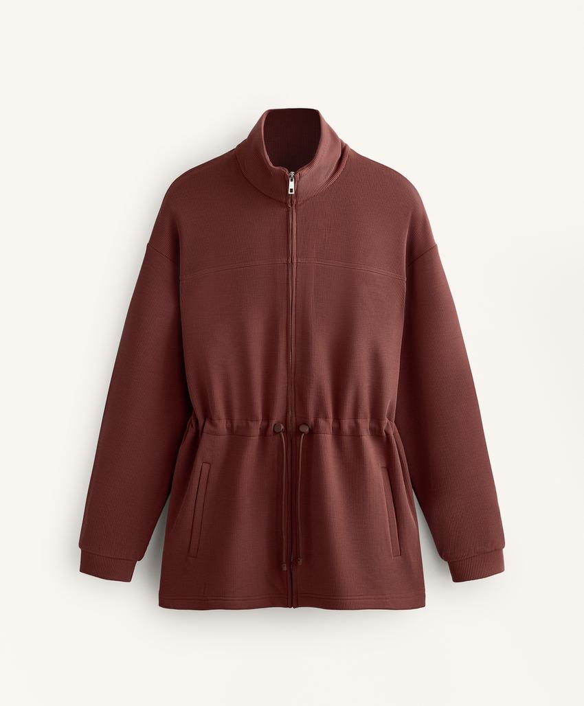 Длинная куртка с регулируемой талией