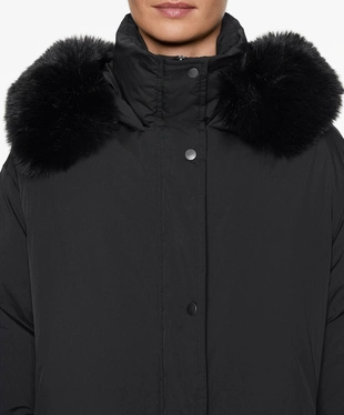 Водоотталкивающая куртка с легким наполнителем из 100%-го пуха- Заказать в России