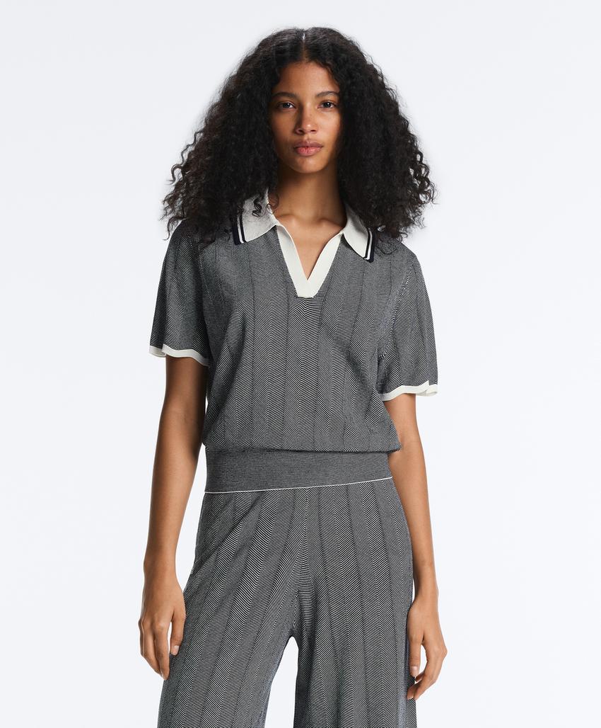 Поло из вязаного трикотажа в елочку