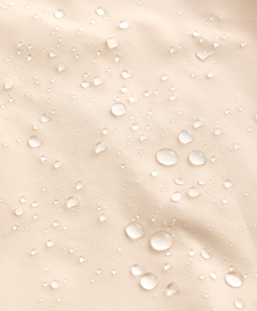 Удлиненный ультралегкий плащ с водонепроницаемостью 10 000 мм