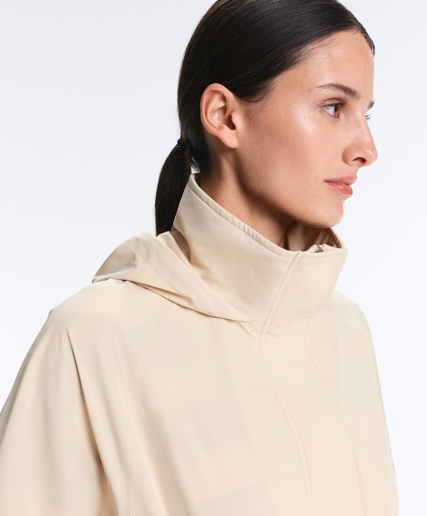 Удлиненный ультралегкий плащ с водонепроницаемостью 10 000 мм