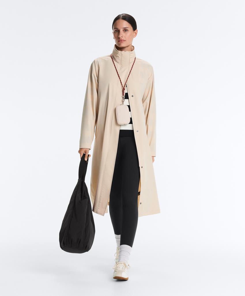 Удлиненный ультралегкий плащ с водонепроницаемостью 10 000 мм