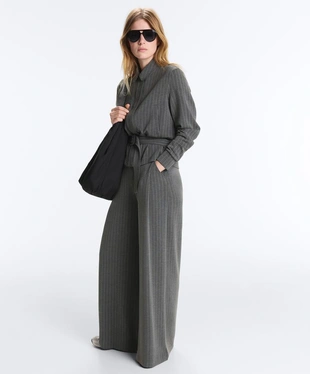 Куртка с ремнем из мягкой ткани с модалом- Заказать в России