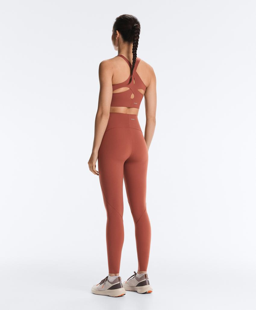 Tank top Light Touch с перекрестной спинкой