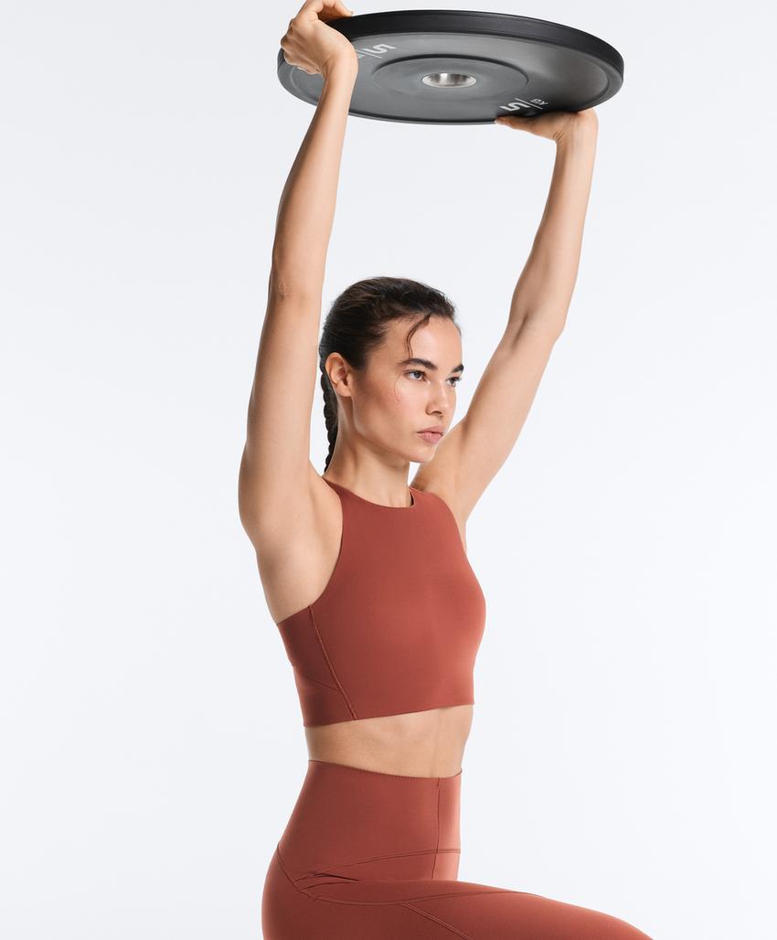 Tank top Light Touch с перекрестной спинкой