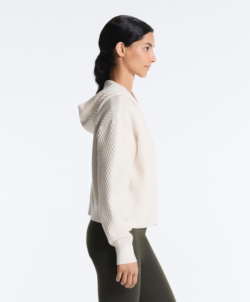 Вязаная куртка с капюшоном