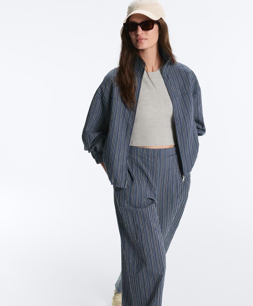 Удлиненный топ-майка в рубчик из смесового модала