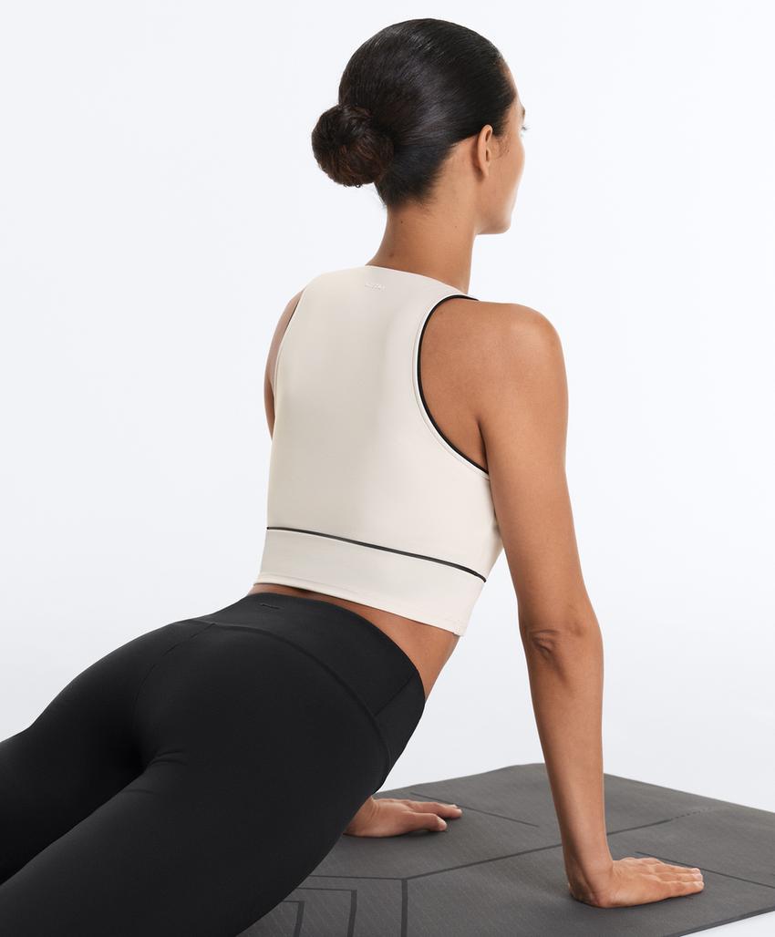 Tank top Comfortlux без рукавов с бантом