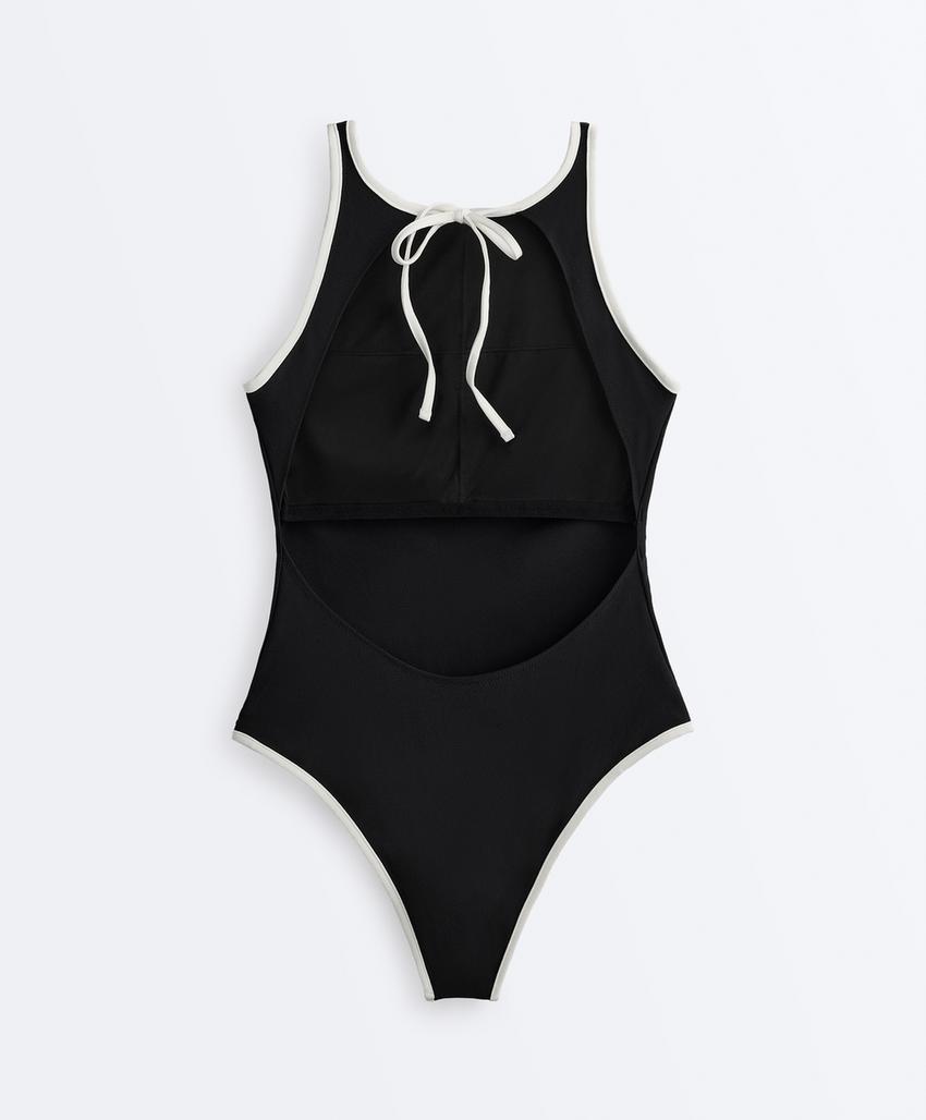 Купальник халтер с контрастной окантовкой