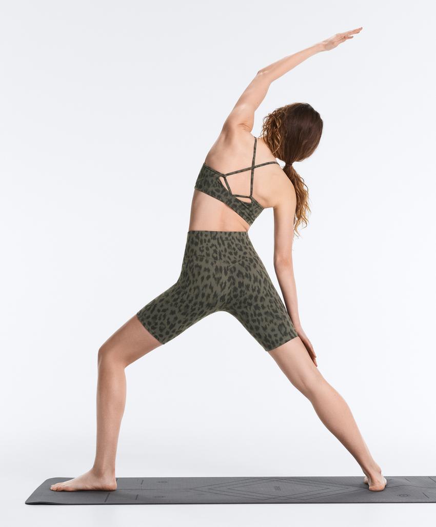 Легинсы-велосипедки Evermove с высокой посадкой 20 см