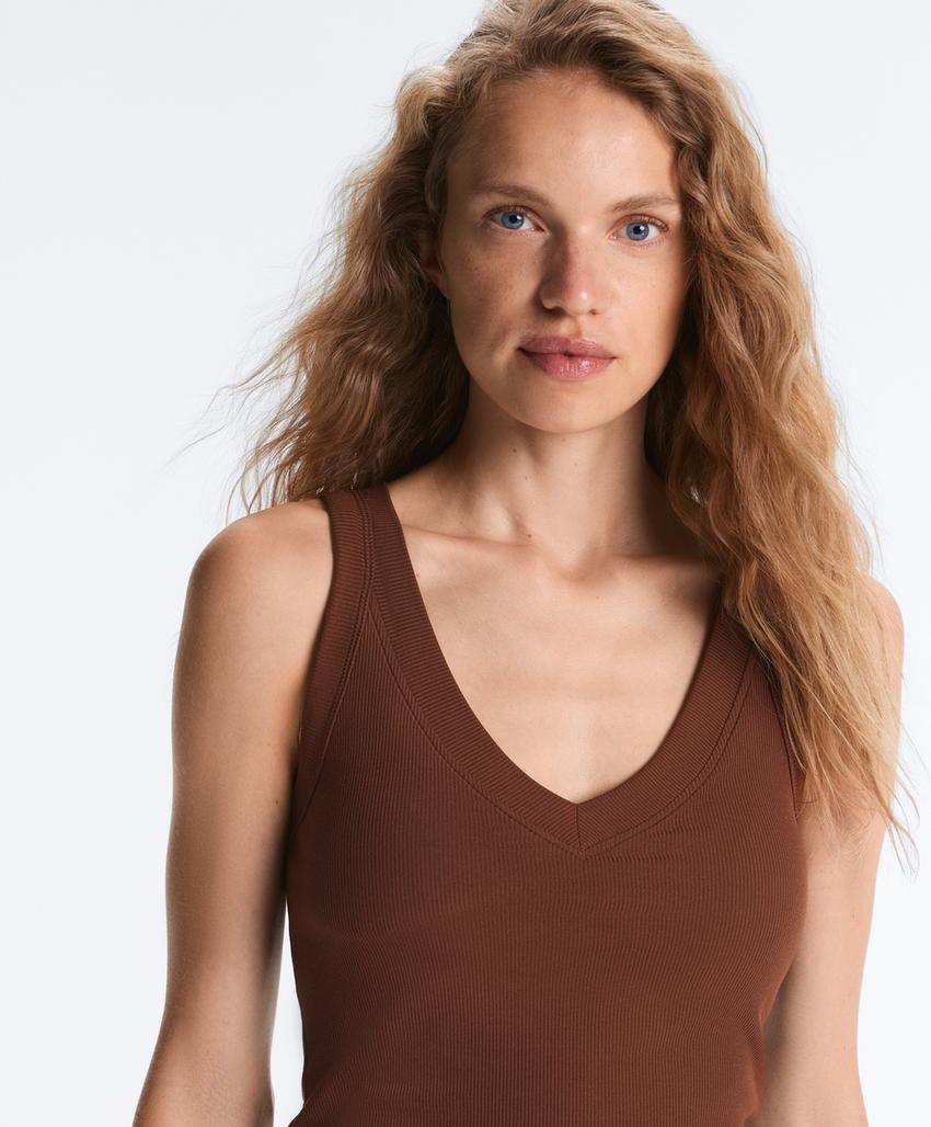 Tank top в рубчик из смесового модала