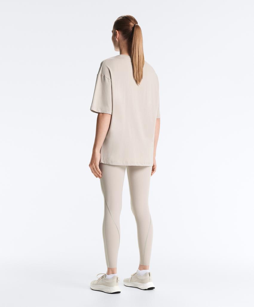 Футболка из смесового хлопка