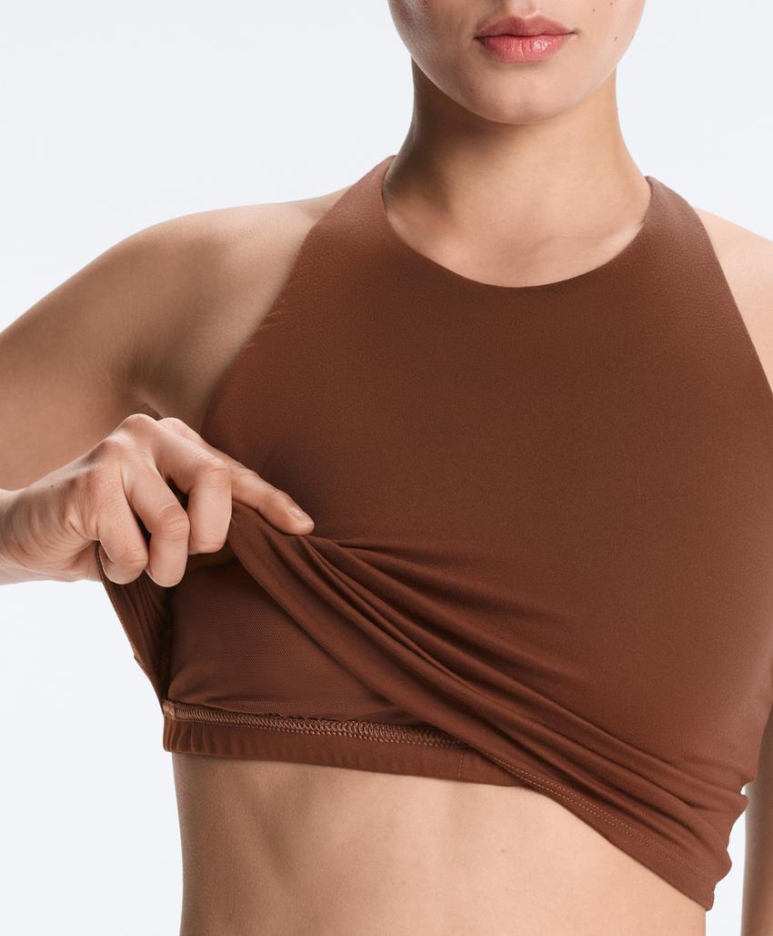 Топ Comfortlux с бретелями и чашками