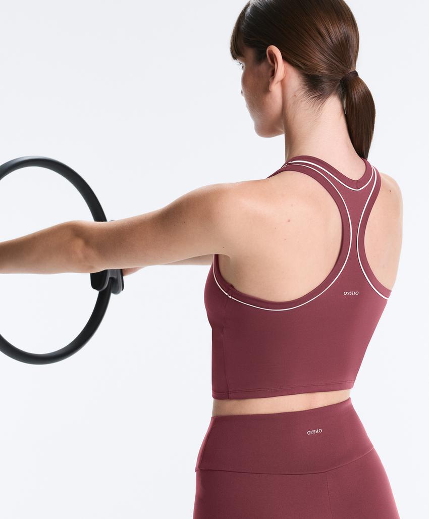 Топ Comfortlux с вырезом халтер