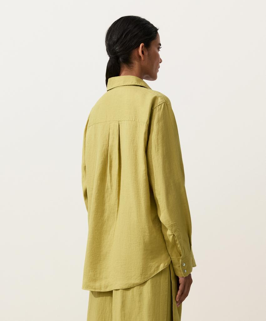 Рубашка свободного кроя из 100%-го льна