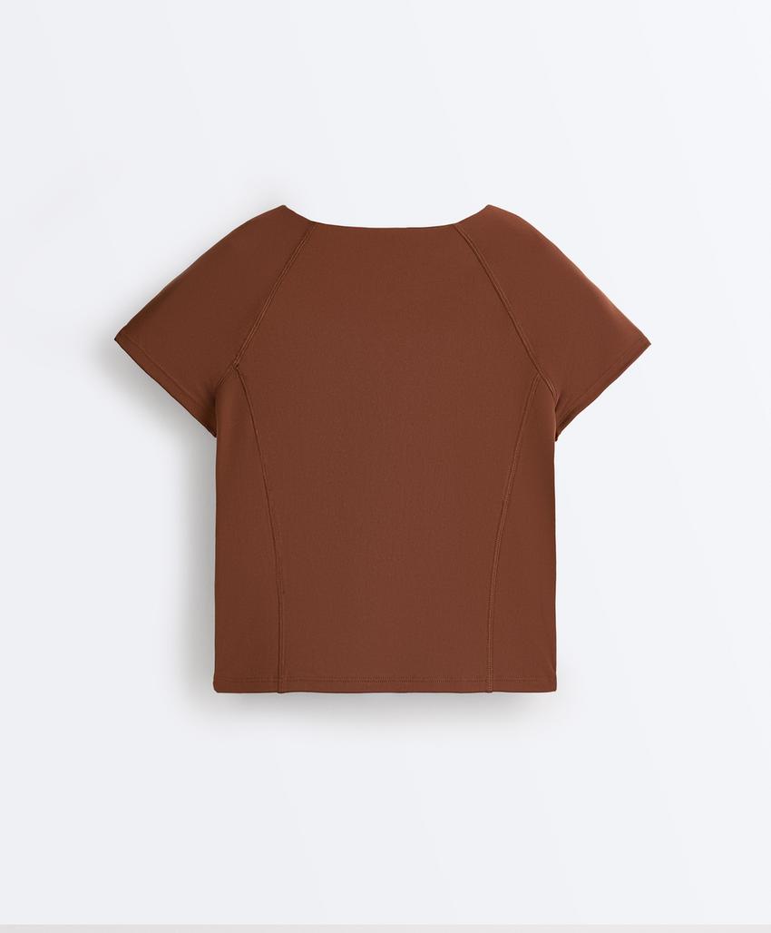 Футболка на молнии с короткими рукавами