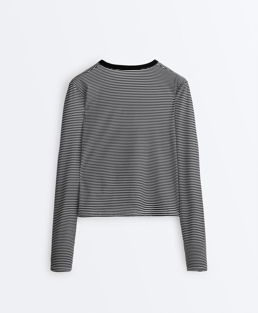 Лонгслив в полоску из высокотехнологичной ткани