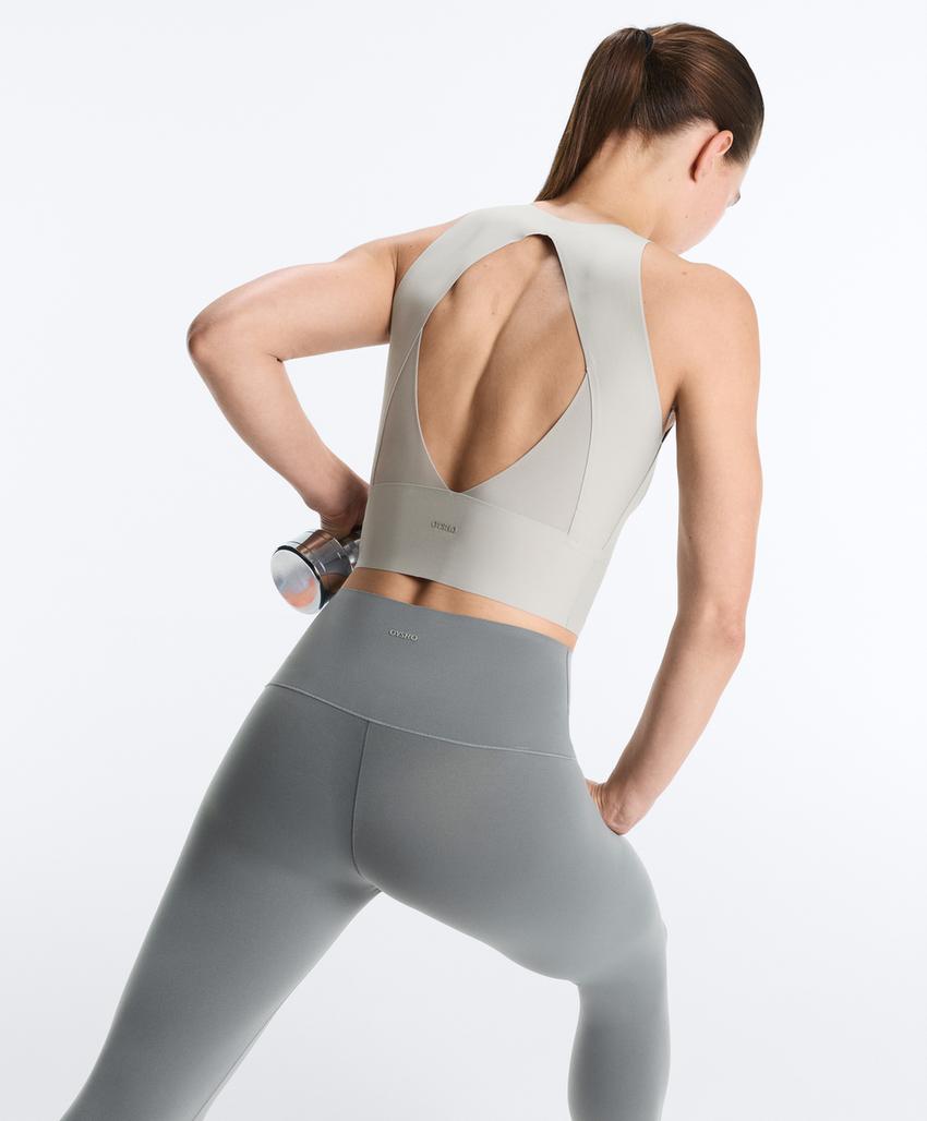 Tank top Perfect-adapt с бретелями