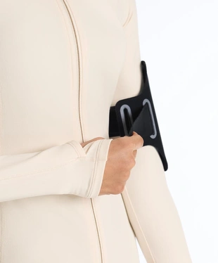 Легкая и теплая высокотехнологичная куртка с отстрочкой- Заказать в России