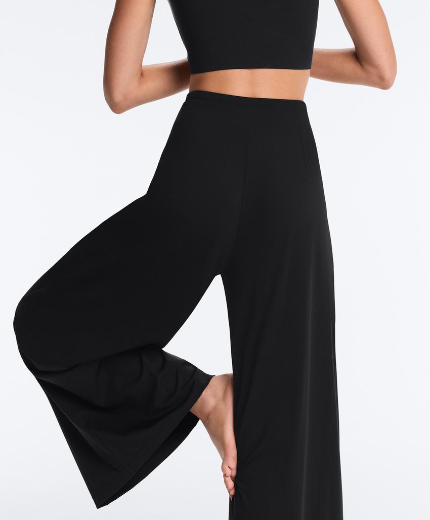 Широкие брюки Light Touch