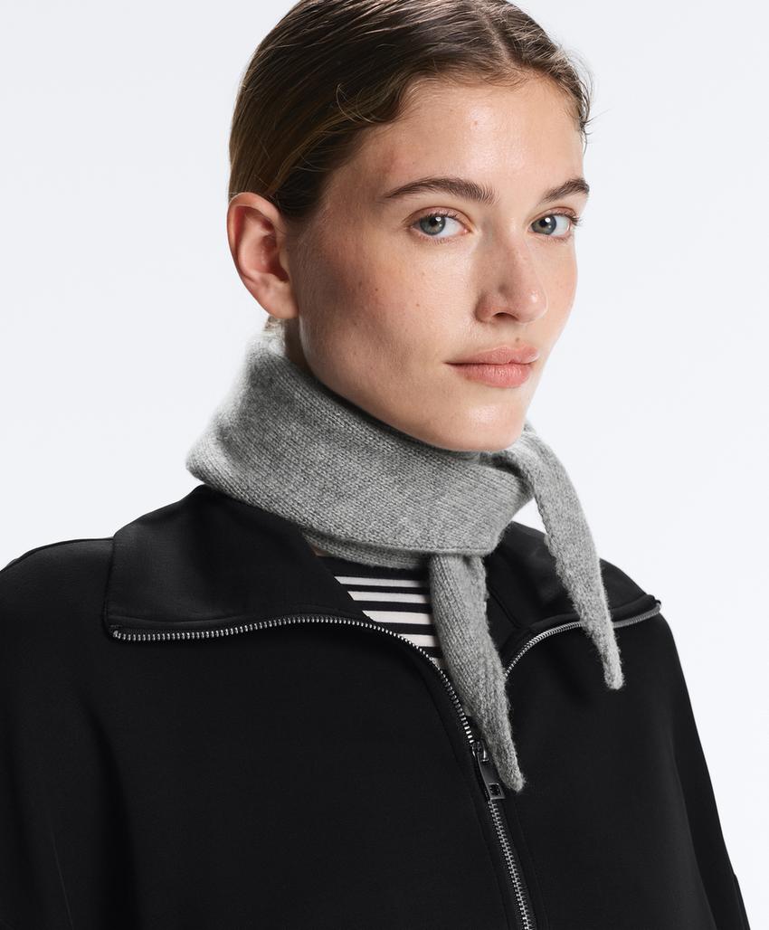 Вязаная бандана: 90% шерсть, 10% кашемир