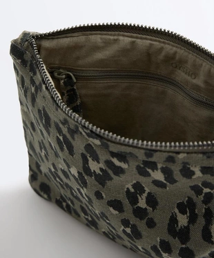 Косметичка с леопардовым принтом- Заказать в России