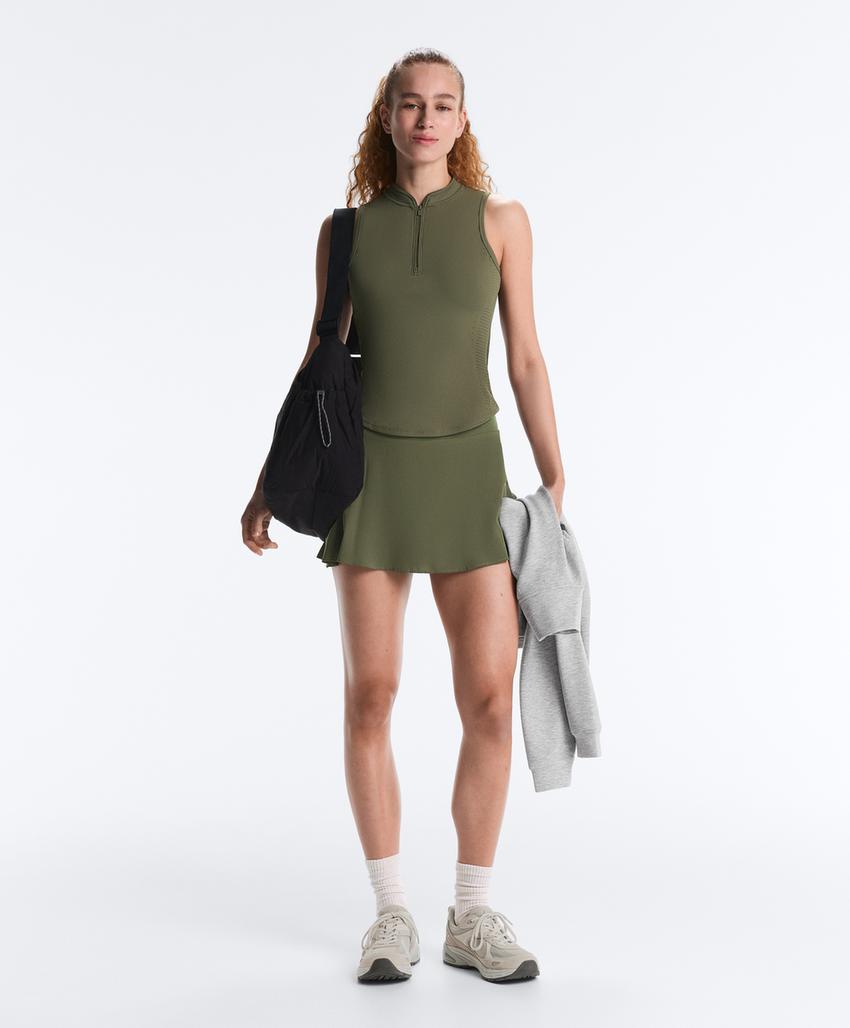 Майка с молнией