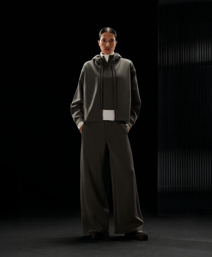 Широкие прямые брюки в рубчик с модалом и начесом