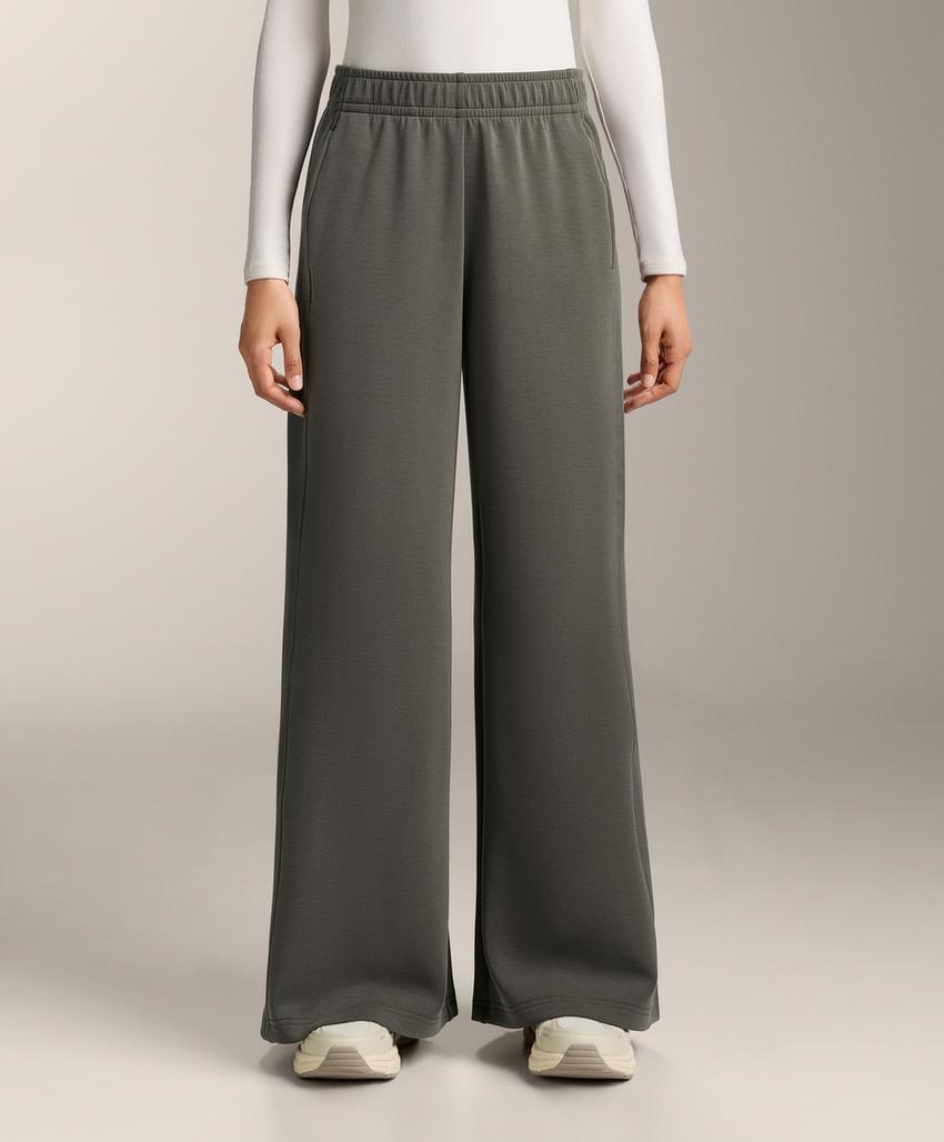 Широкие прямые брюки в рубчик с модалом и начесом